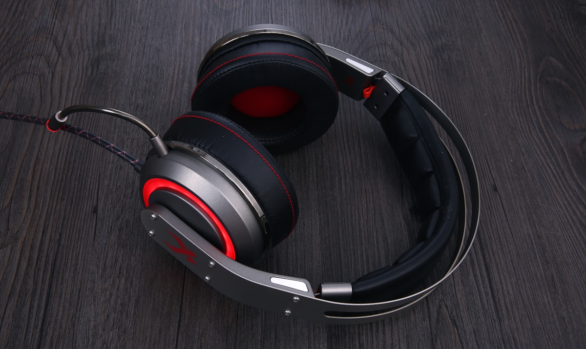 足球网页游戏耳机(足球游戏排名电脑版)